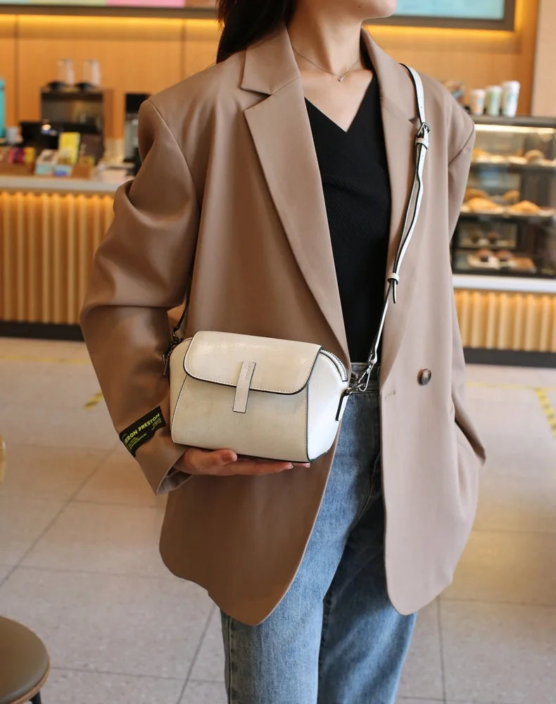 Oil-Wax Shell Shoulder Bag