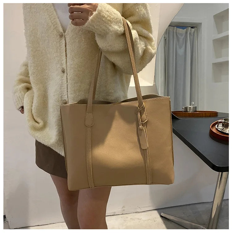 Everyday Soft Leather Tote